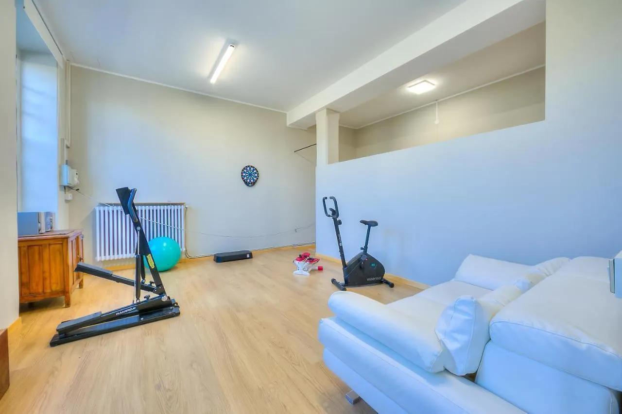 Anita Lake Fitness Retreat - Happy Rentals Gemonio Holiday home