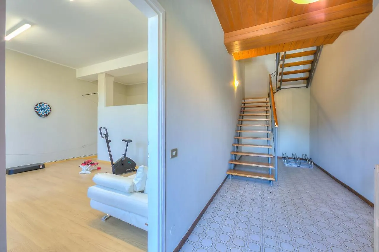 Anita Lake Fitness Retreat - Happy Rentals Gemonio Italy